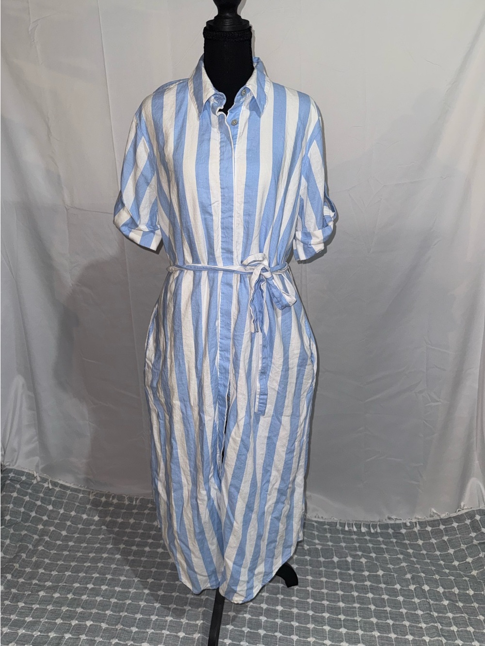 Ann Taylor Weekend Classic Blue & White Striped Button Front Shirt Dress